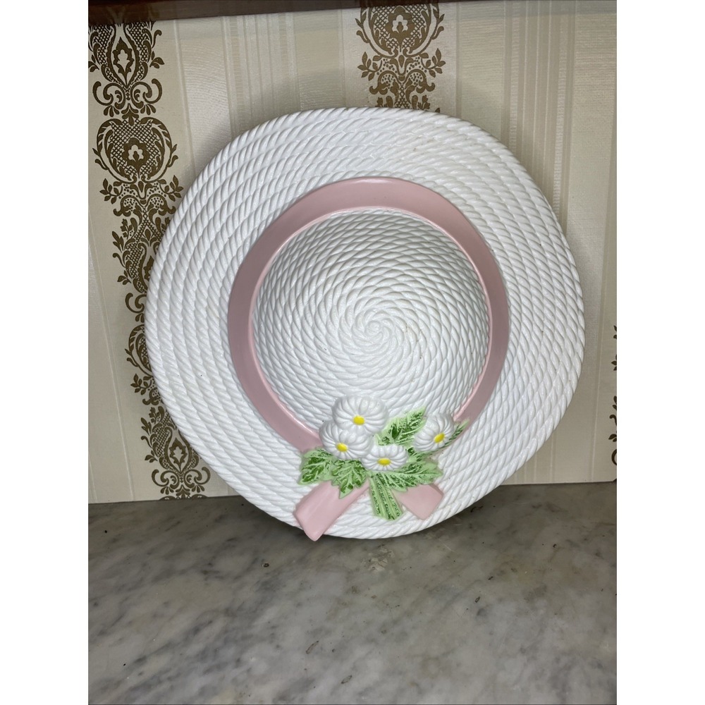 Vintage 1985 Burwood Straw Hat Wall Pocket Pink Ribbon Daisies Cottagecore USA